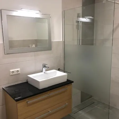 Ferienwohnung Am Karlsplatz * Eisenach
