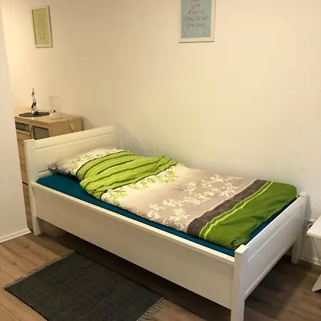 Apartment Ferienwohnung Am Karlsplatz *
